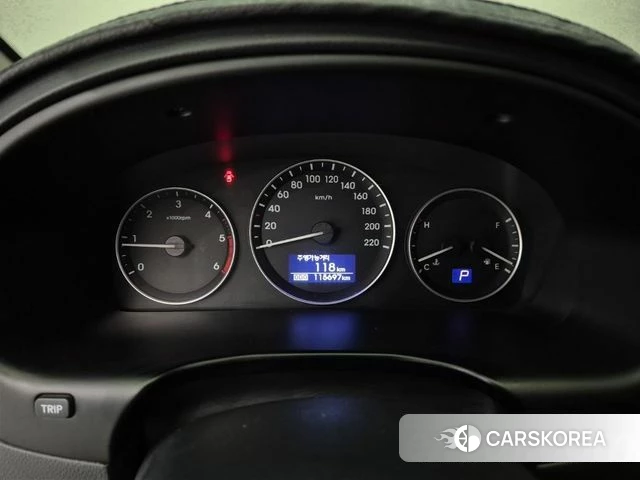 Hyundai The New Grand Starex id 4689365 из Кореи 16