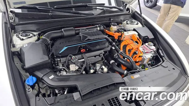 Hyundai Grandeur Hybrid (GN7) id 2822727 из Кореи 16