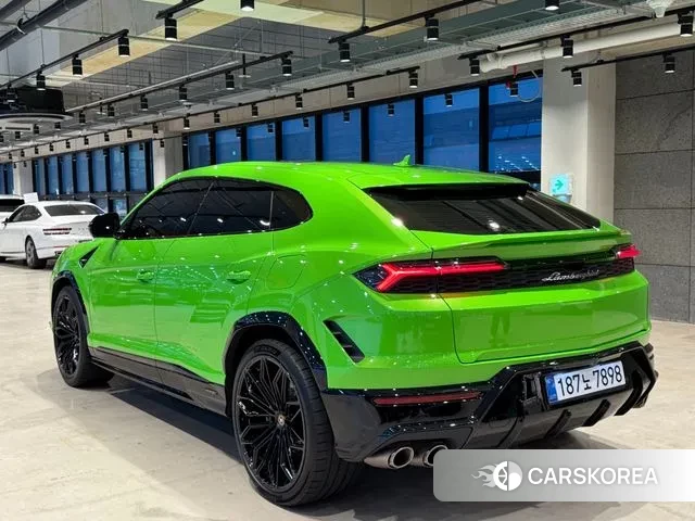 Lamborghini Urus id 3415176 из Кореи 16