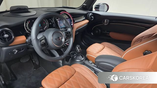 Mini Cooper S Convertible id 4725188 из Кореи 29