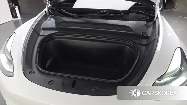 Tesla Model Y id 3492180 из Кореи 16