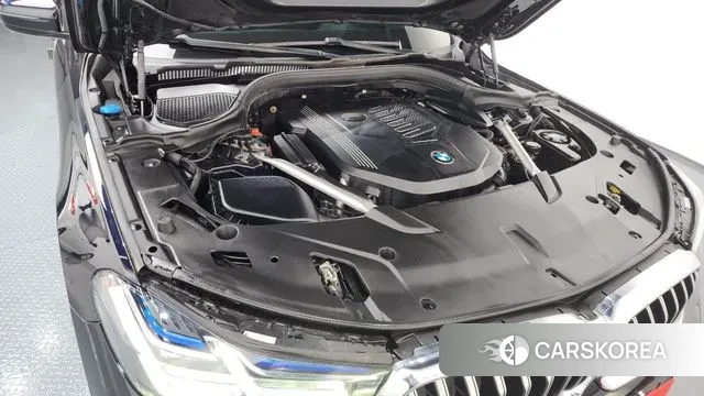 BMW 6 Series GT (G32) id 3383922 из Кореи 16