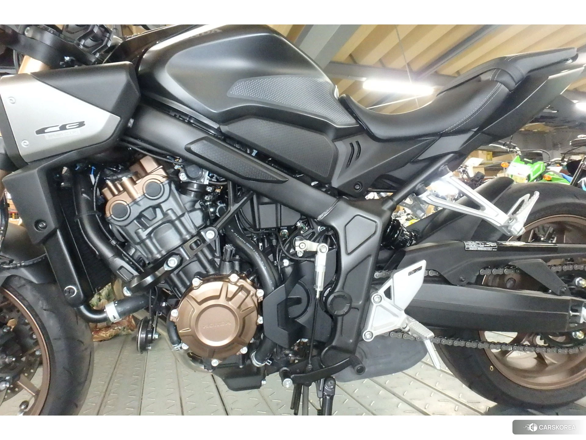 Honda CB650R E-CLUTCH id 4380298 из Японии 13