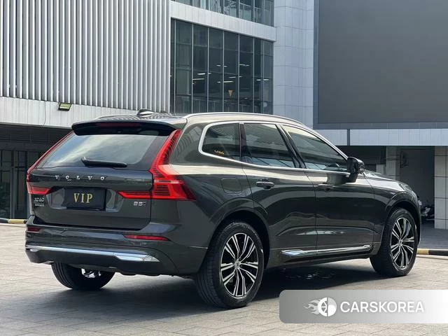 Volvo XC60 id 4213920 из Китая 7