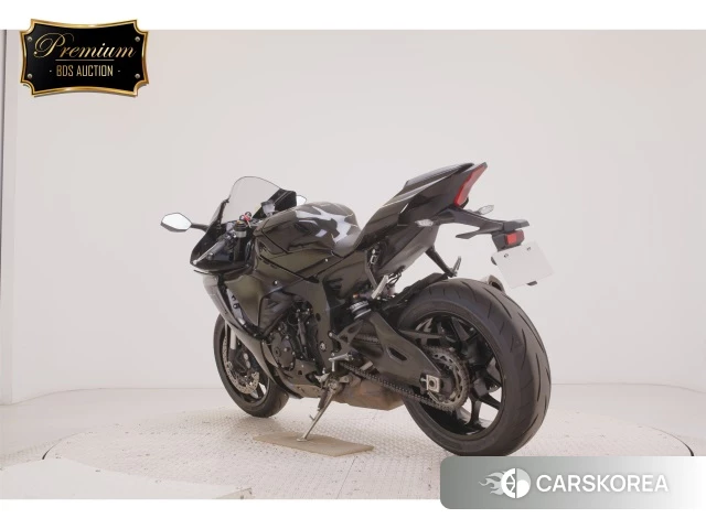Проданный Yamaha YZF-R1 id 4319932 из Японии, фото 6