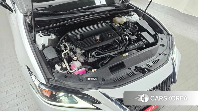 Lexus ES300h 7th generation id 4230960 из Кореи 32