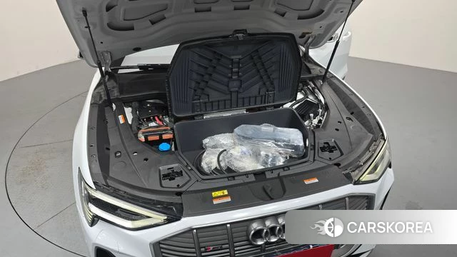 Audi e-Tron id 4784496 из Кореи 16