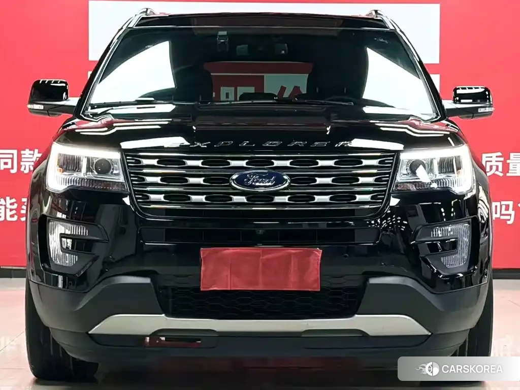 Ford Explorer 2018 Черный из Китая, фото 6