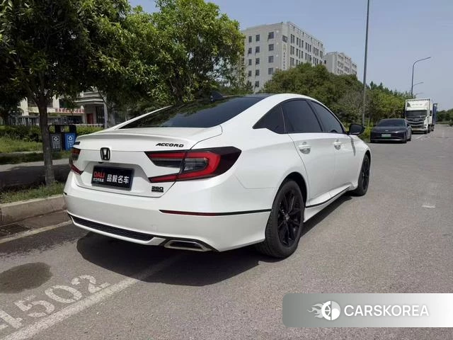 Honda Accord id 4205677 из Китая 11