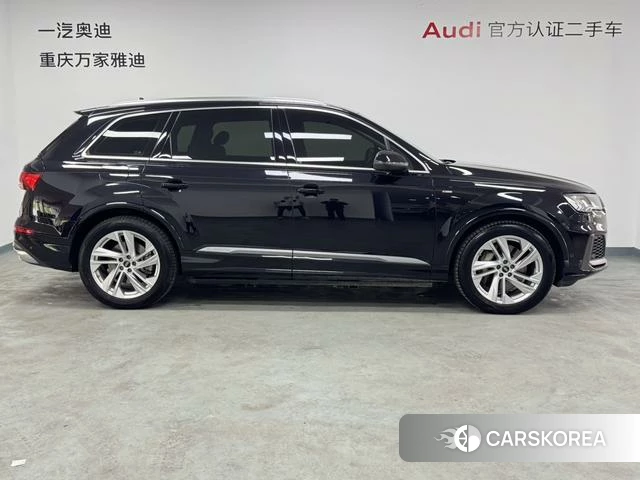 Audi Q7 id 4213345 из Китая 16