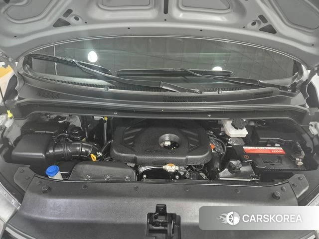 Hyundai The New Grand Starex id 4519499 из Кореи 16