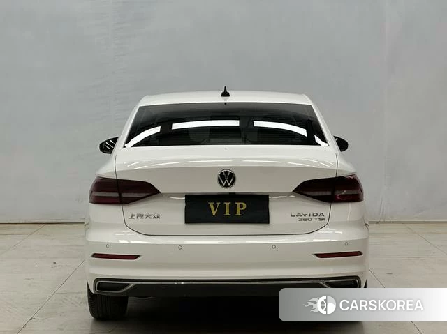 Volkswagen Lavida 2022 Белый из Китая, фото 6