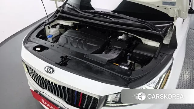 Kia The New Carnival id 3514930 из Кореи 16