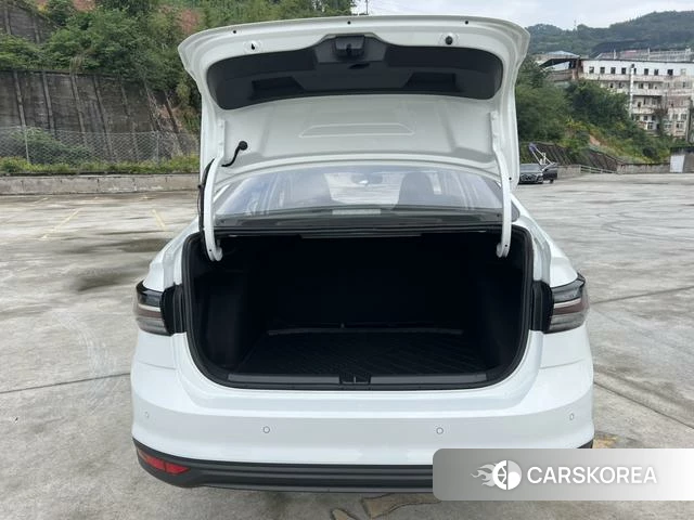 Volkswagen Lavida id 4258168 из Китая 14