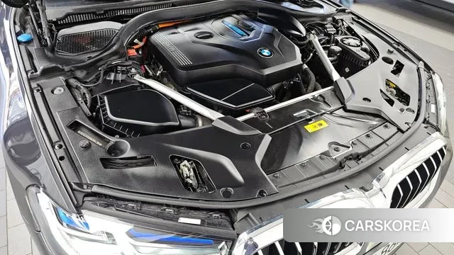 BMW 5 Series (G30) id 3428011 из Кореи 16