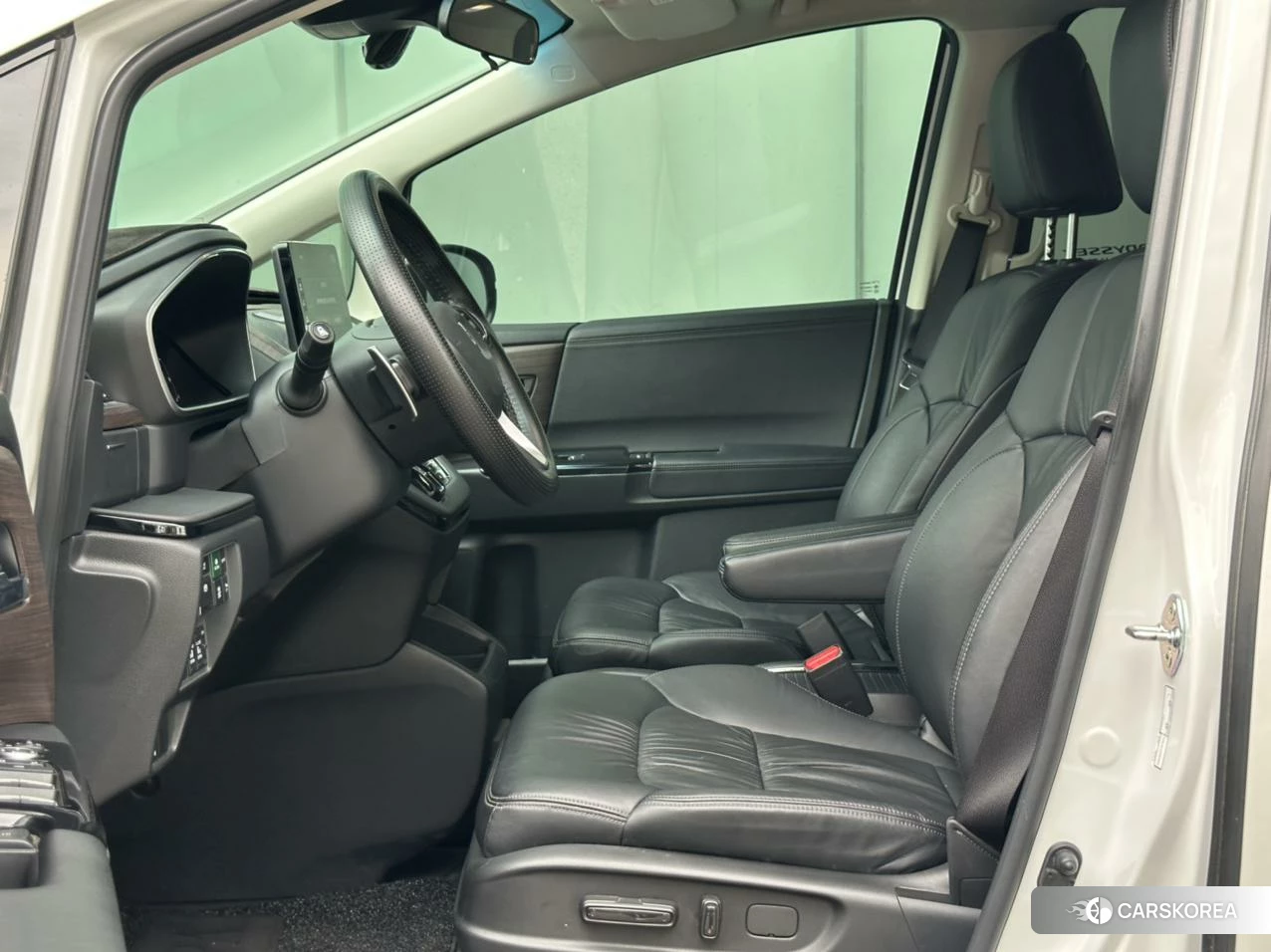 Honda Odyssey 2023 Белый из Китая, фото 6