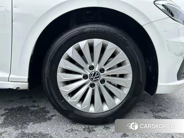 Volkswagen Lavida id 4399785 из Китая 13