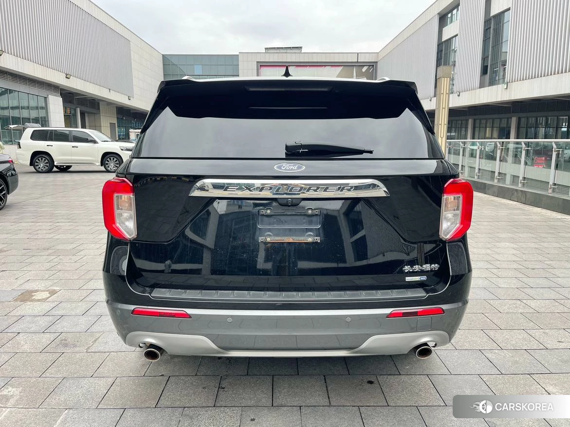 Ford Explorer id 4407592 из Китая 14