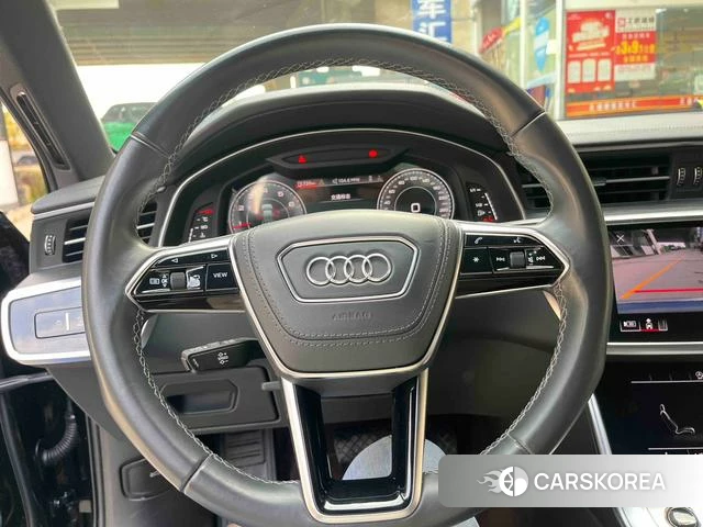 Audi A6L id 4256917 из Китая 14