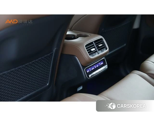 Mercedes-Benz GLE (import) 2025 Черный из Китая, фото 6