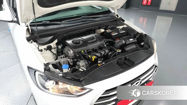 Hyundai Avante AD id 4615383 из Кореи 26