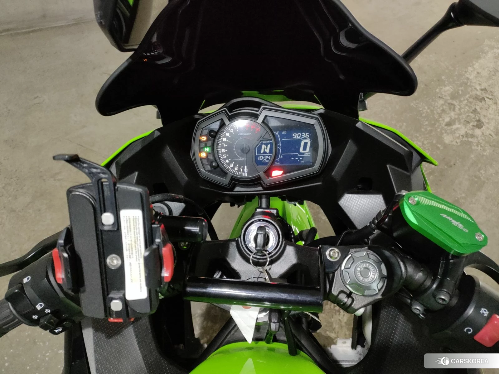 Kawasaki NINJA 400 id 4191939 из Японии 6