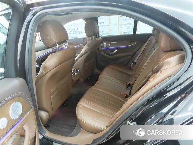 Mercedes-Benz E-Class W213 id 3844849 из Кореи 16