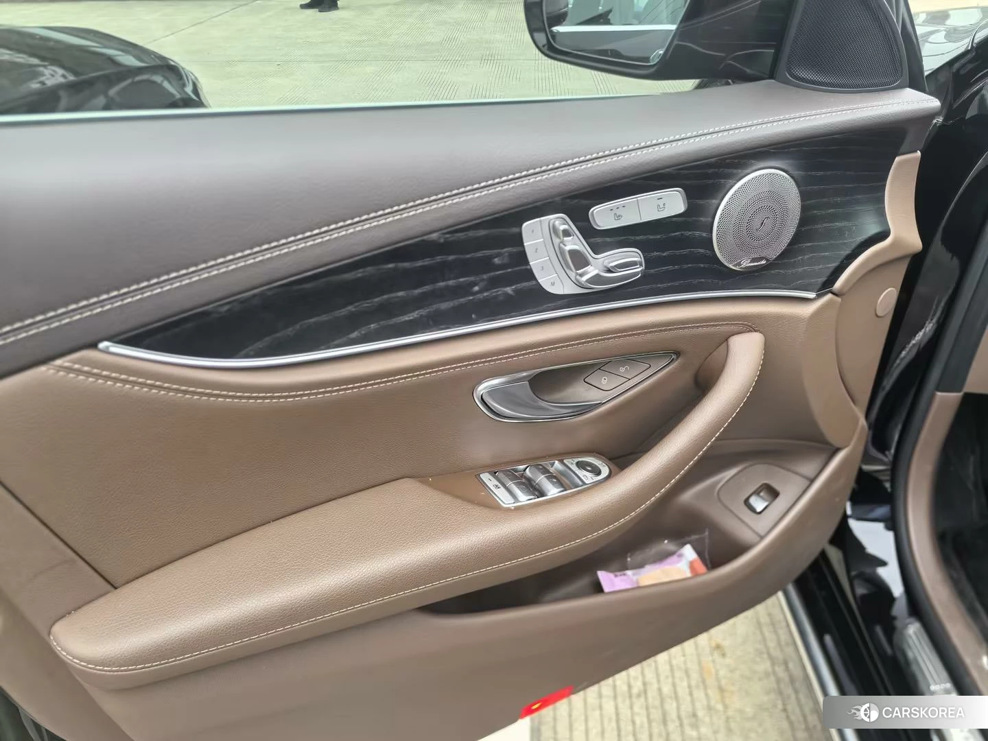 Mercedes-Benz E-class id 4512474 из Китая 9