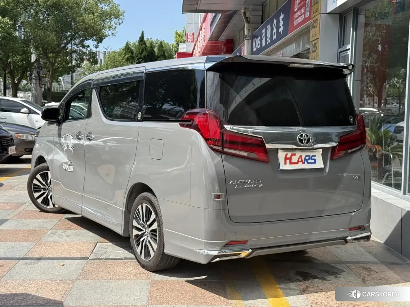 Toyota Elfa id 4679886 из Китая 20