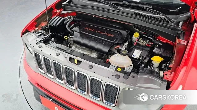 Jeep Renegade id 3439087 из Кореи 16