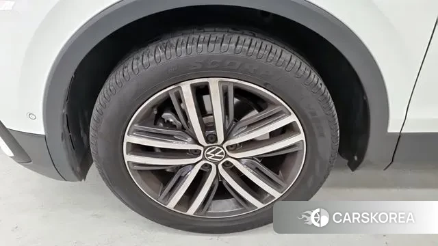 Volkswagen Tiguan Allspace id 3426926 из Кореи 14