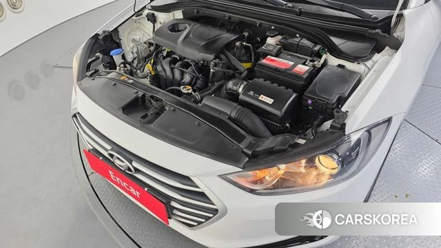 Hyundai Avante AD id 3924950 из Кореи 16