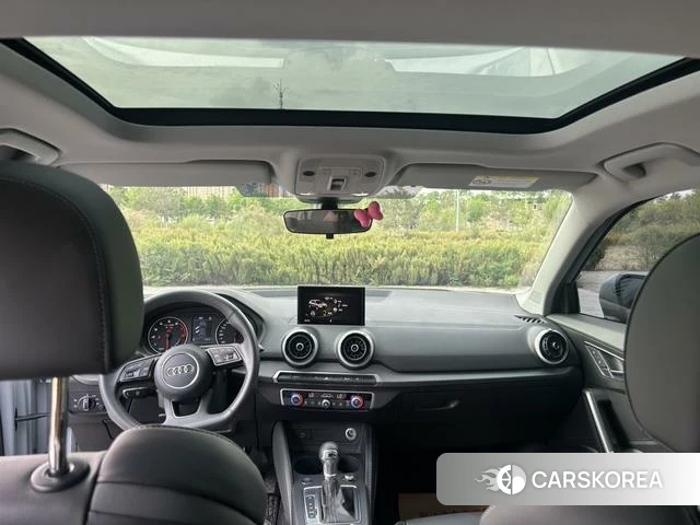 Audi Q2L id 4335823 из Китая 10