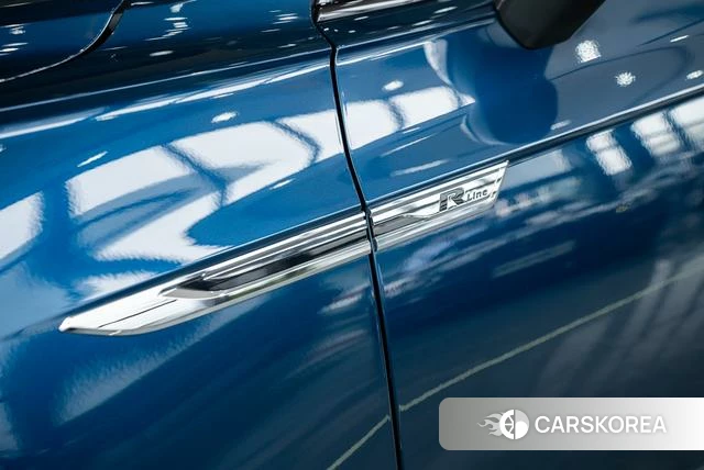 Volkswagen Touareg id 4217365 из Китая 36