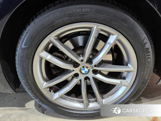 BMW 5 Series (G30) id 3795428 из Кореи 16