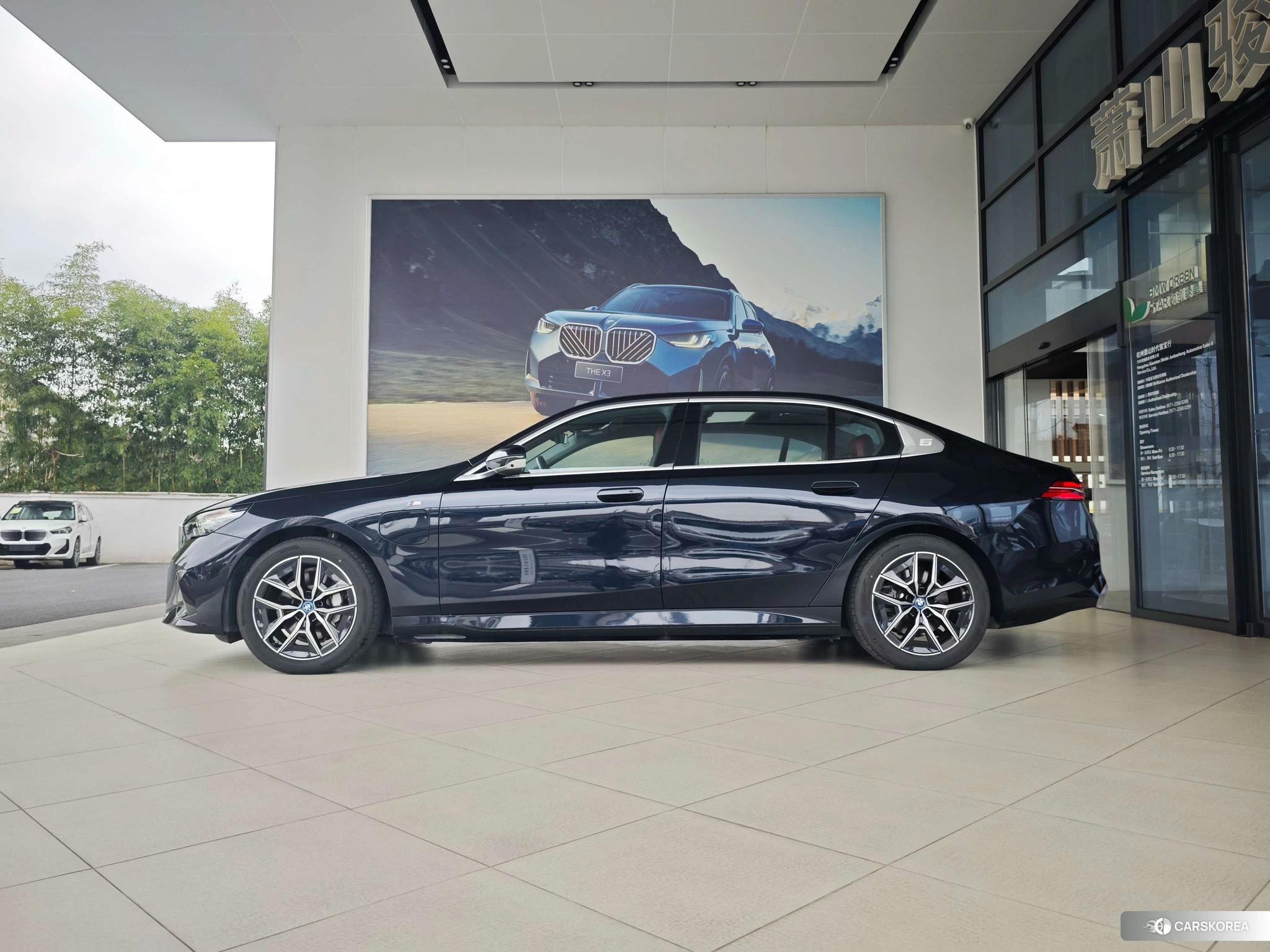 BMW i5 id 4426505 из Китая 13