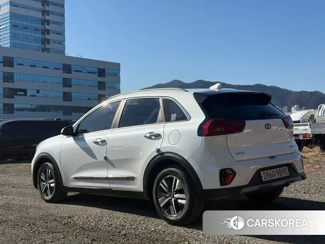 Kia The New Niro id 3448648 из Кореи 16