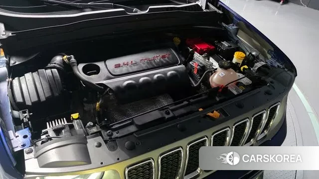 Jeep Renegade id 3301116 из Кореи 16