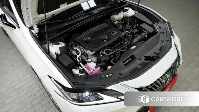 Lexus ES300h 7th generation id 4222775 из Кореи 27