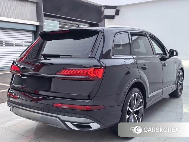 Audi Q7 id 4265844 из Китая 16