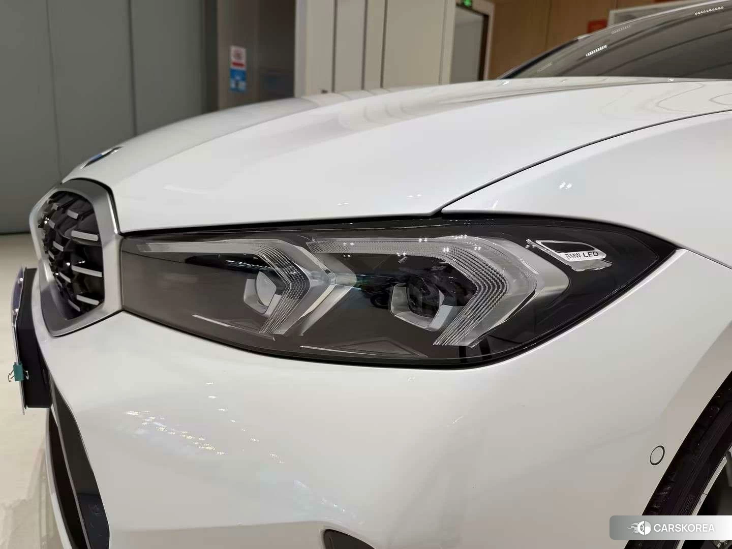 BMW 3 series id 4492795 из Китая 10