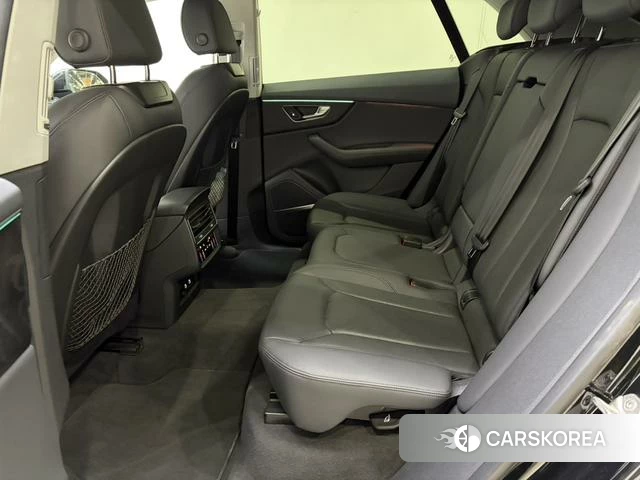 Audi Q8 id 4216881 из Китая 19