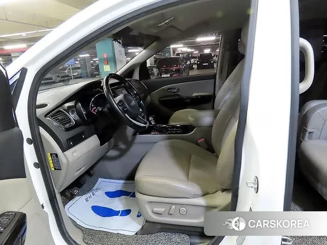 Kia The New Carnival id 3380643 из Кореи 16