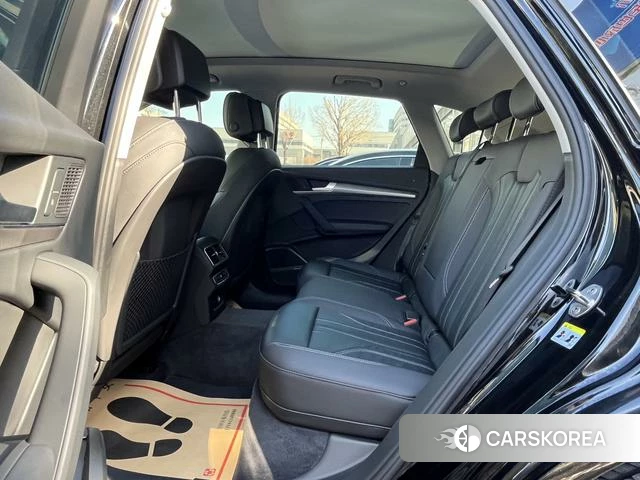 Audi Q5L id 4275774 из Китая 26