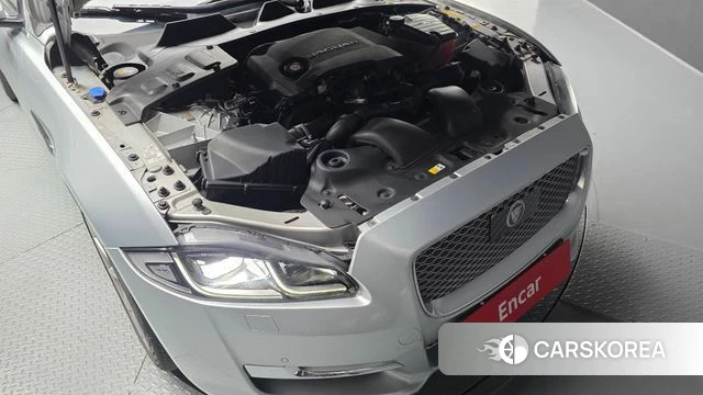 Jaguar All New XJ id 4459428 из Кореи 30