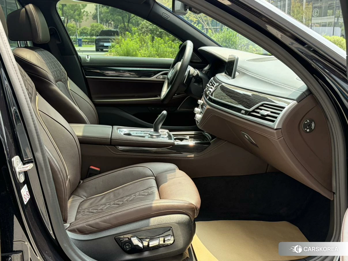BMW 7 series id 4512605 из Китая 15