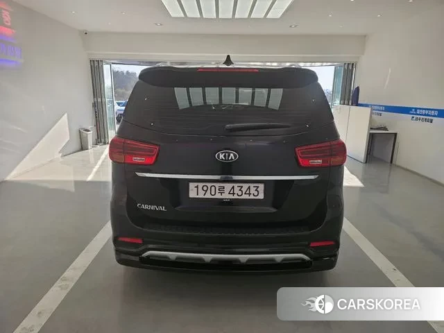 Kia The New Carnival id 3429452 из Кореи 12