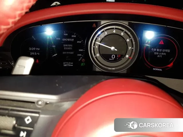 Porsche 911(992) id 2990311 из Кореи 8