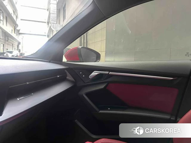 Audi A3 id 3876121 из Китая 15