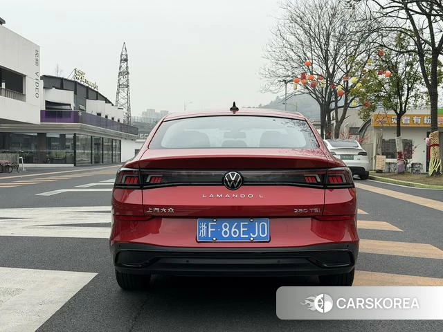 Volkswagen Lingdu 2023 Красный из Китая, фото 6